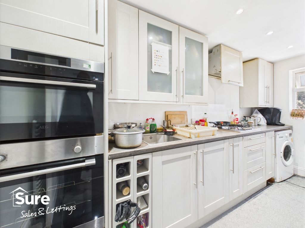 Property photo 2 of 8 4297931
