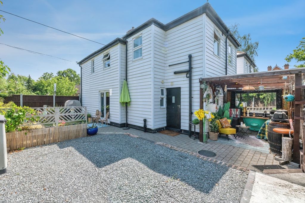 Property photo 1 of 18 Rear