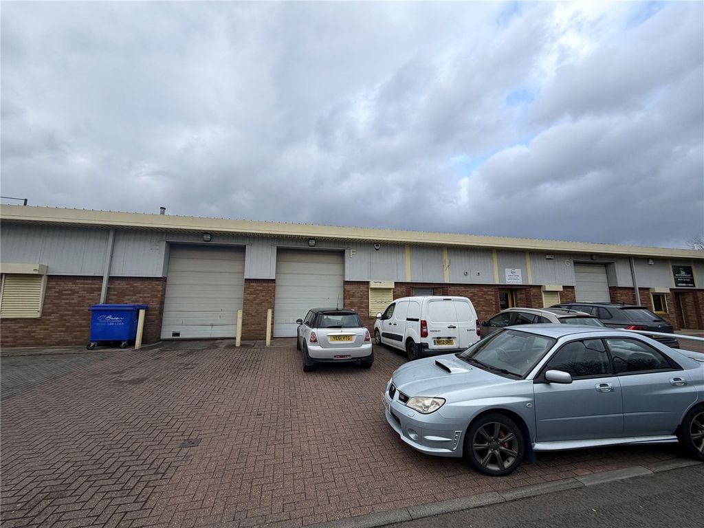 Property photo 1 of 5 Picture No. 06