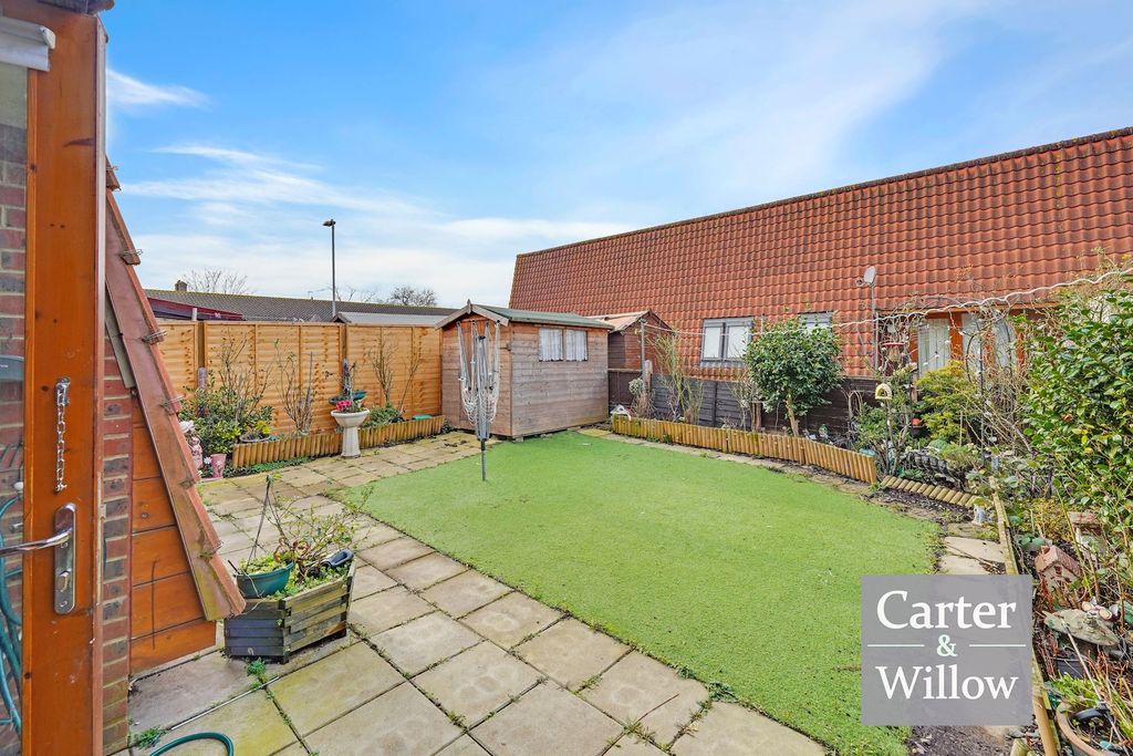 Property photo 2 of 14