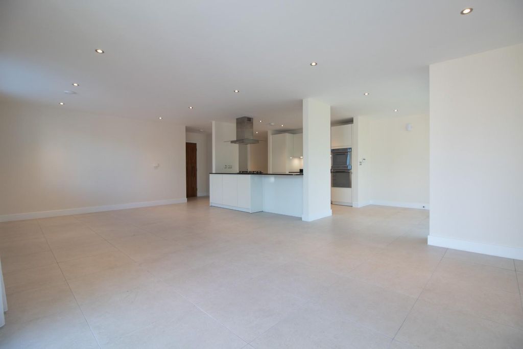 Property photo 3 of 14 Img_9480.Jpg