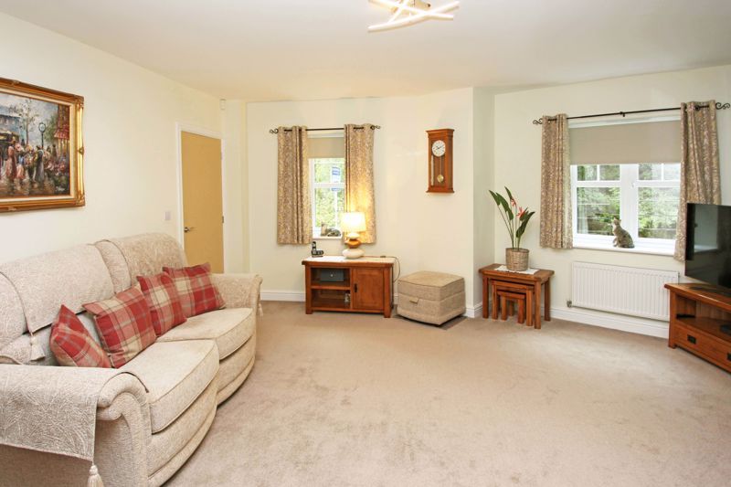 Property photo 3 of 19 Photo 3