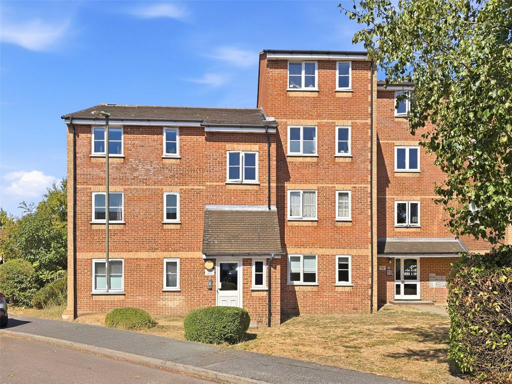 Property photo 1 of 21 Picture No. 01