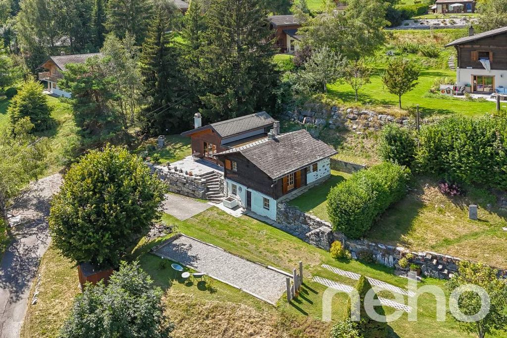 Property photo 2 of 13