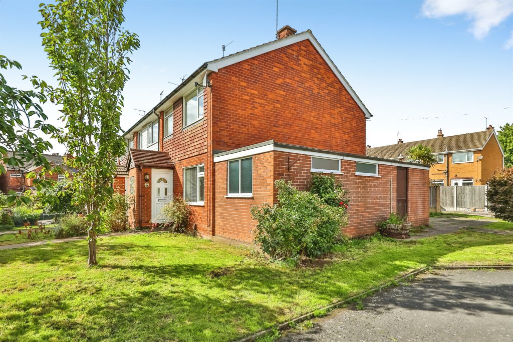 Property photo 1 of 18