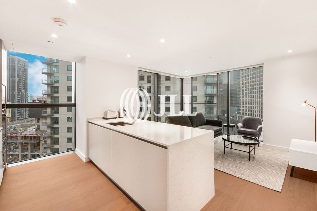 Property photo 1 of 35 Hampton Tower