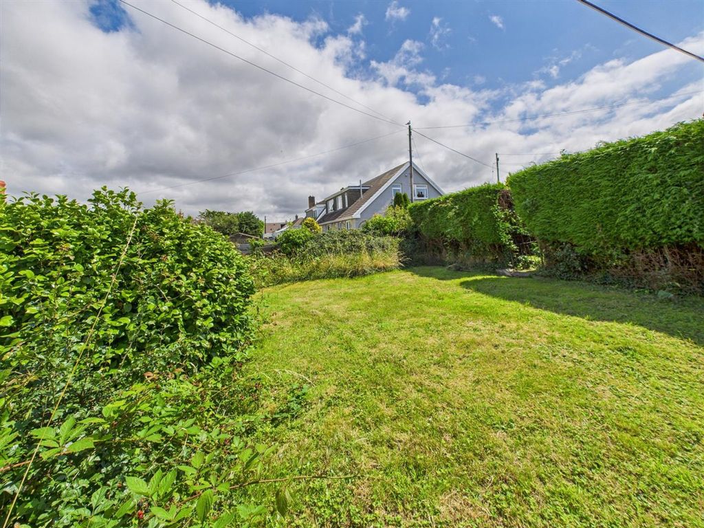 Property photo 2 of 16 Cam05474G0-Pr0019-Still015.Jpg