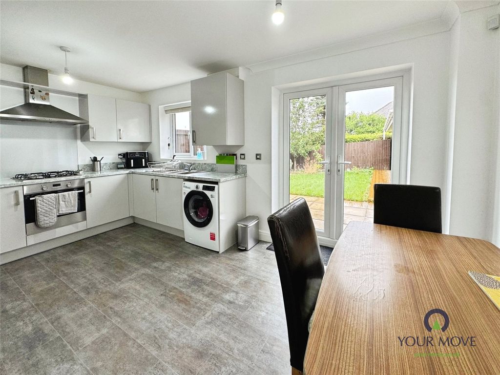 Property photo 2 of 17 Picture No. 22
