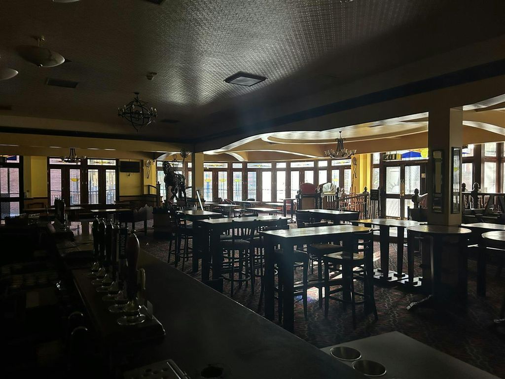 Property photo 2 of 4 Unit 4C The Quadrant1.Jpg