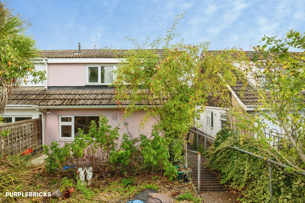 Property photo 1 of 24