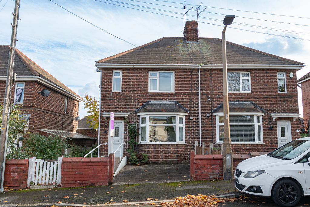 Property photo 1 of 37