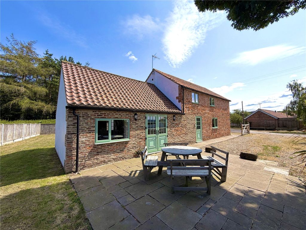 Property photo 1 of 22 Picture No. 61
