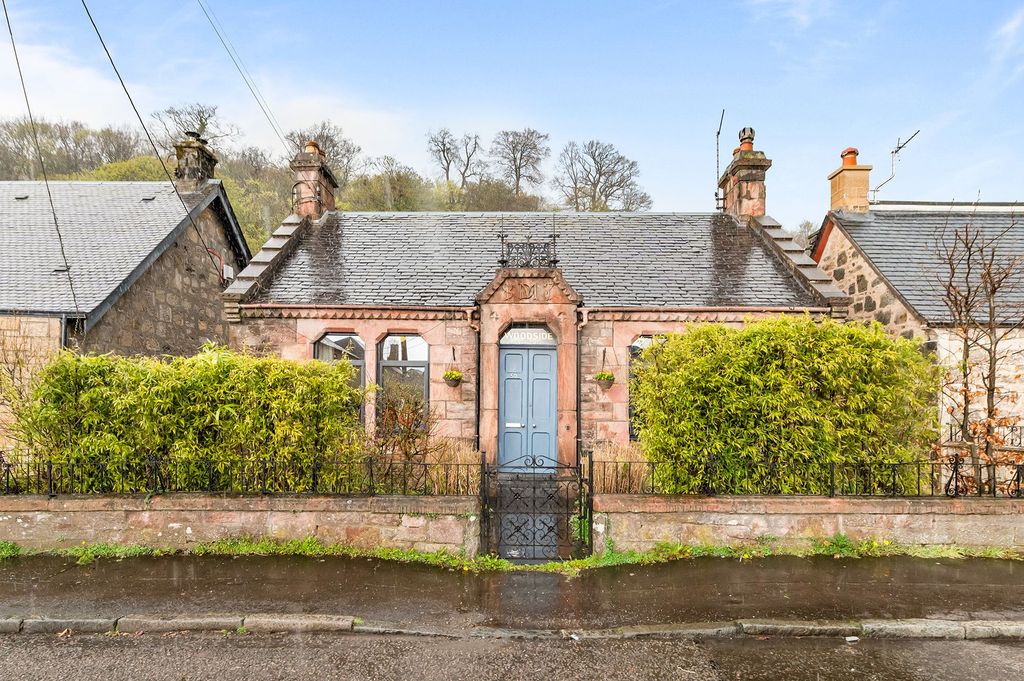 Property photo 1 of 22