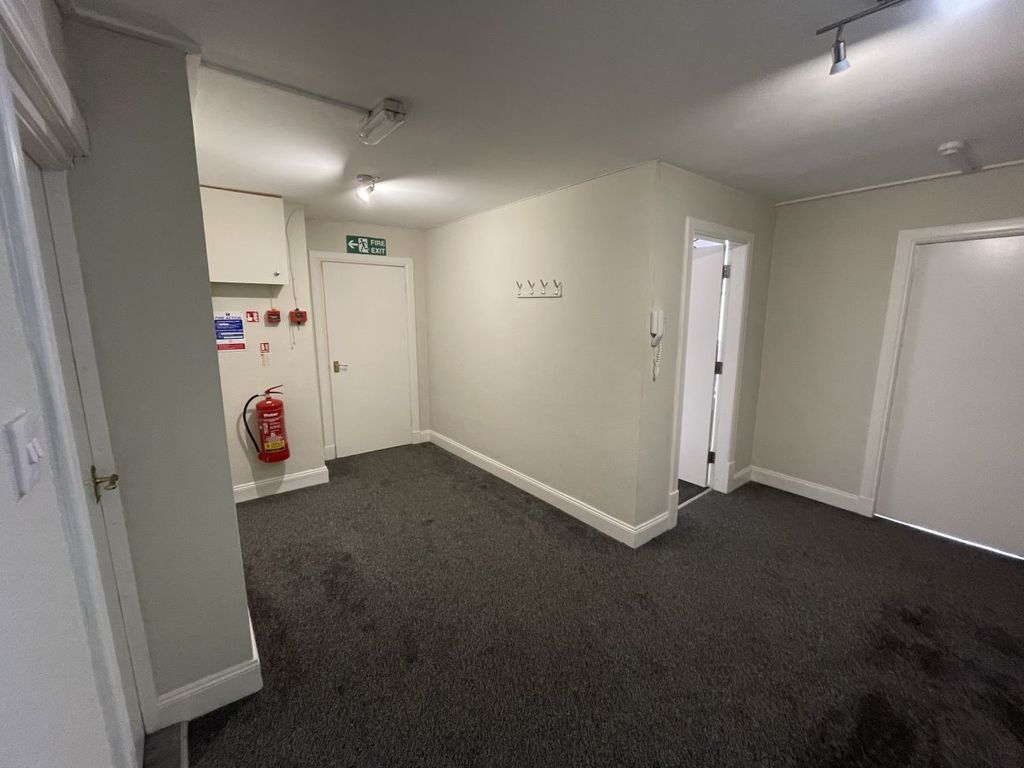 Additional image 5 of 4 bed flat to rent2 Union Street, Dundee DD1