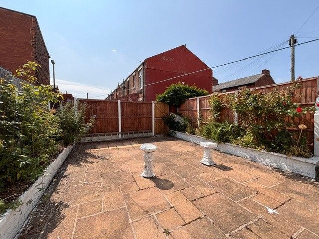 Property photo 2 of 9