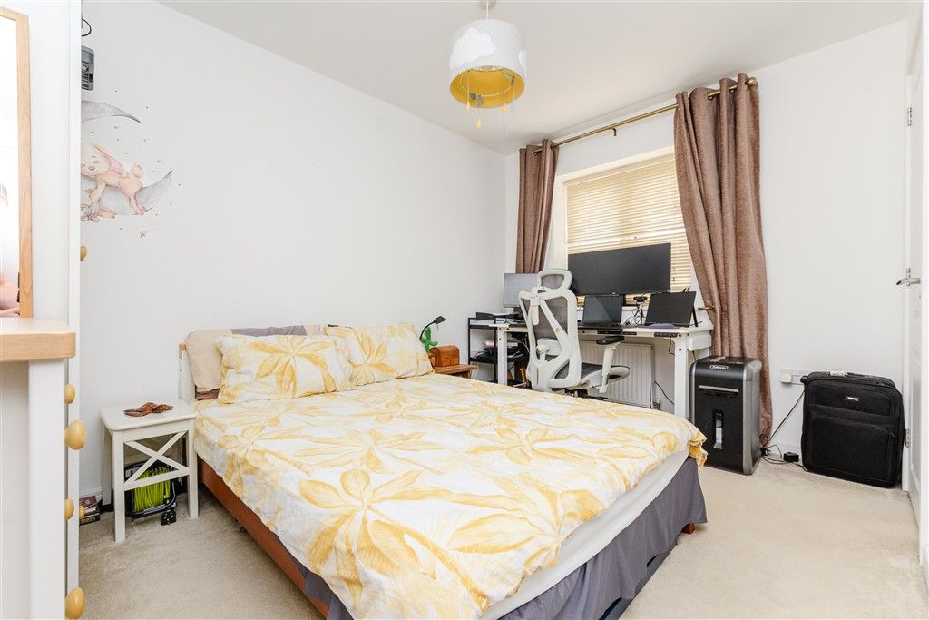 Property photo 2 of 7 Bedroom 1