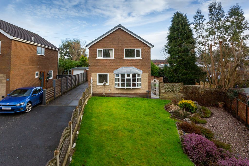 Property photo 1 of 14