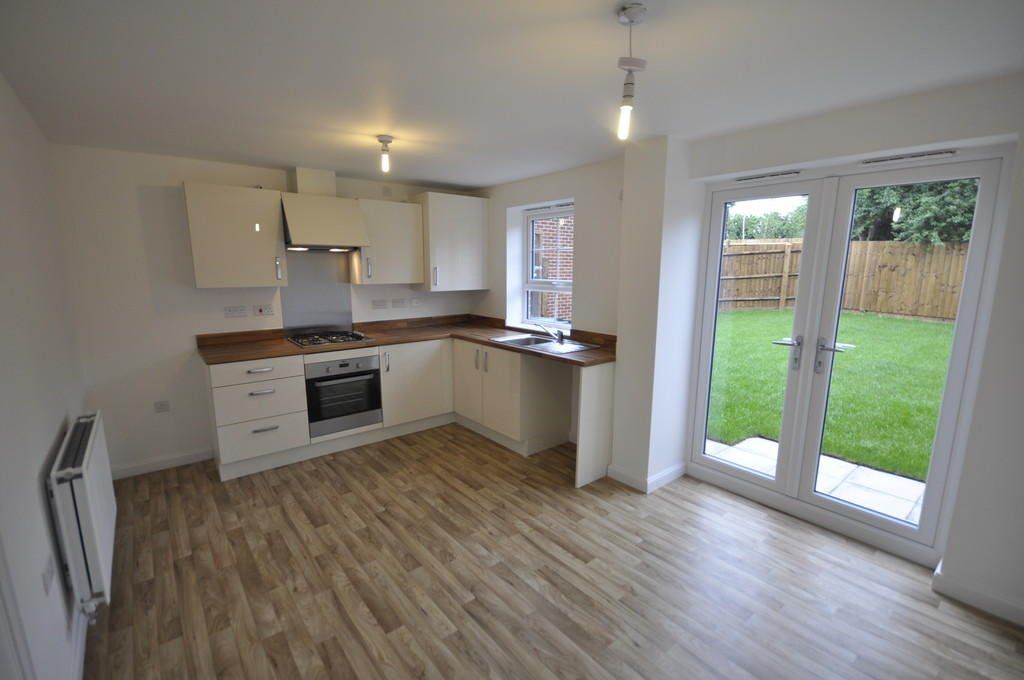 Property photo 2 of 13 Picture No. 10