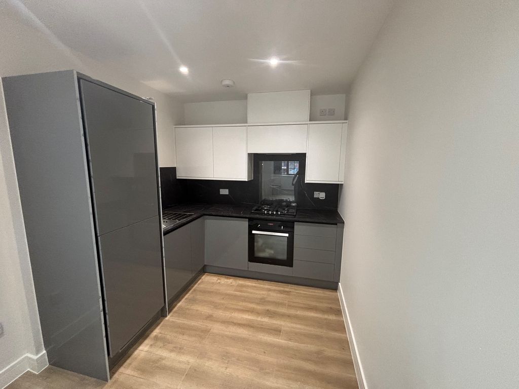 Property photo 1 of 4