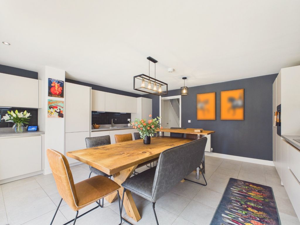 Property photo 3 of 26 5220746