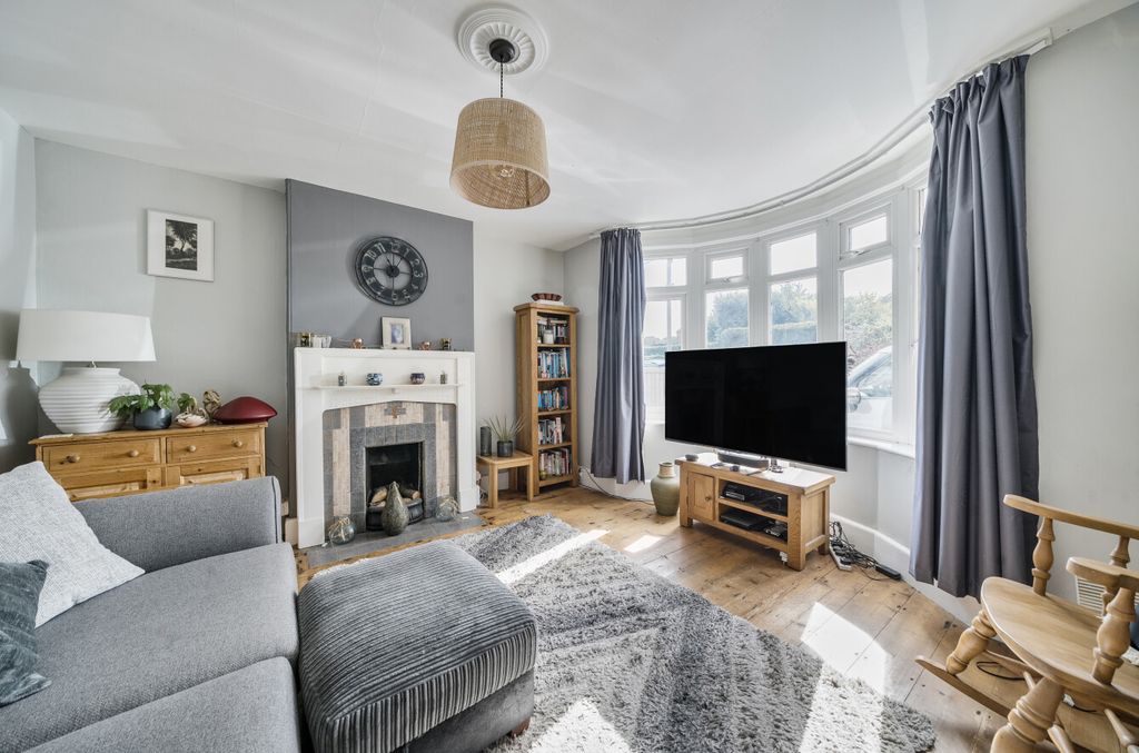 Property photo 2 of 22 1347401-17-68c014...
