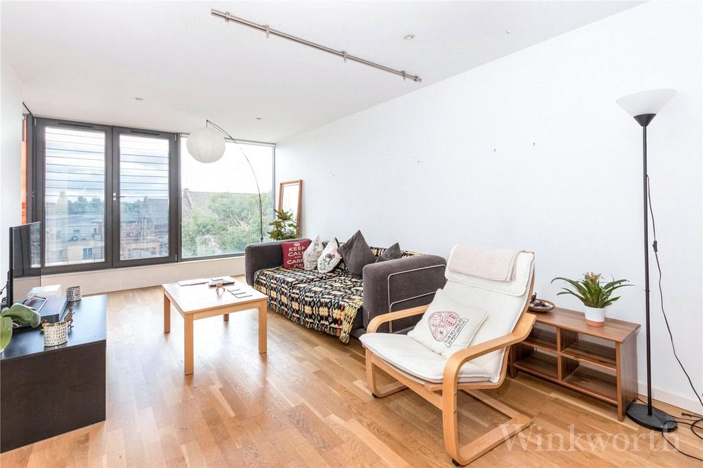 Property photo 2 of 10 Picture No. 04