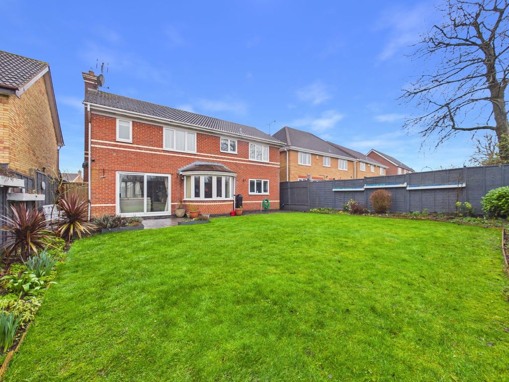 Property photo 2 of 20