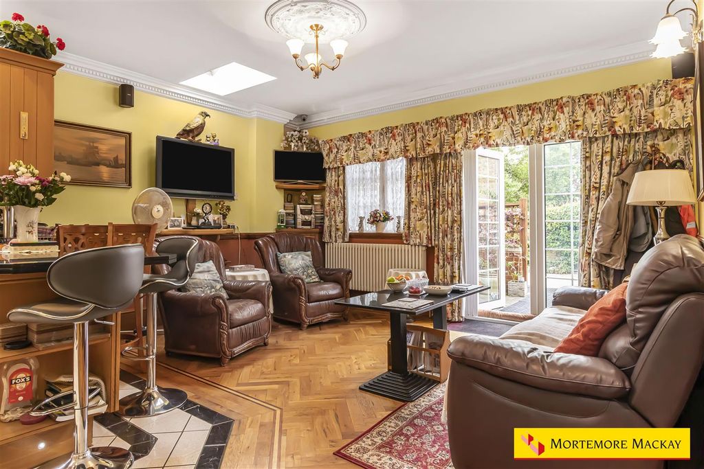 Property photo 2 of 22 24_37639_Watermarked.Jpg