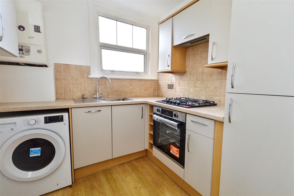 Property photo 3 of 8 Dsc_0189.Jpg