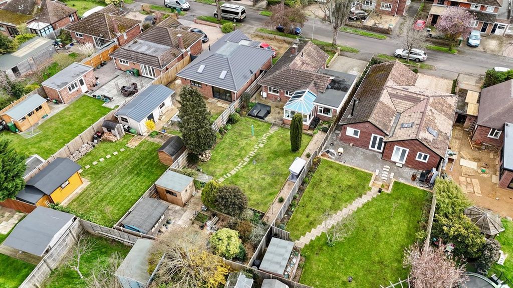 Property photo 2 of 13