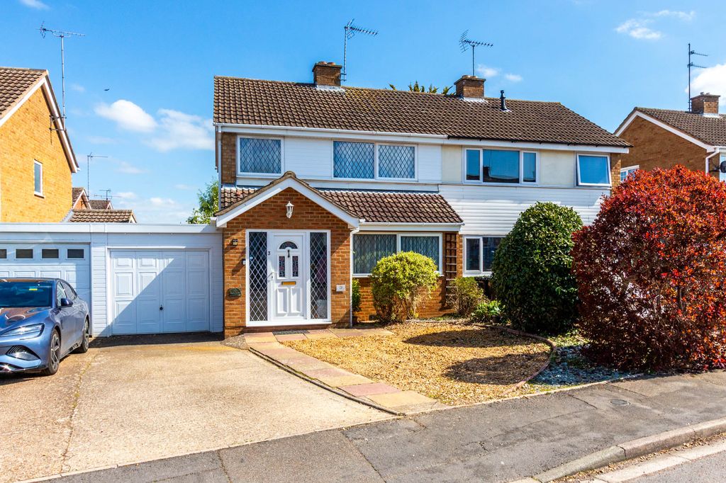 Property photo 1 of 13 Front