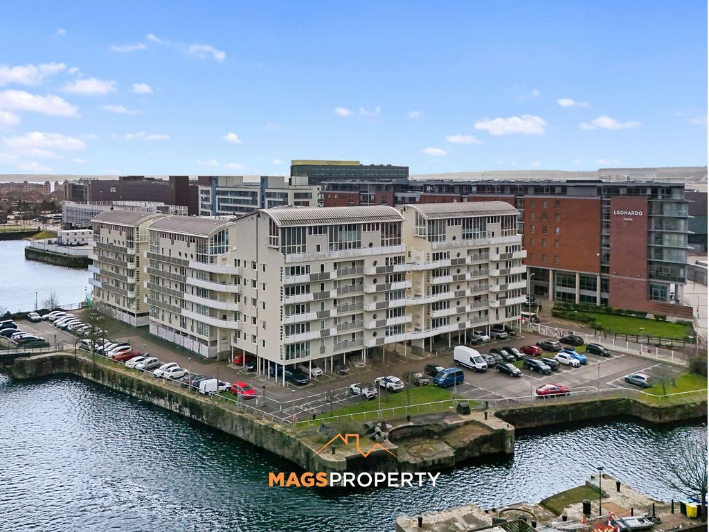 Property photo 2 of 12