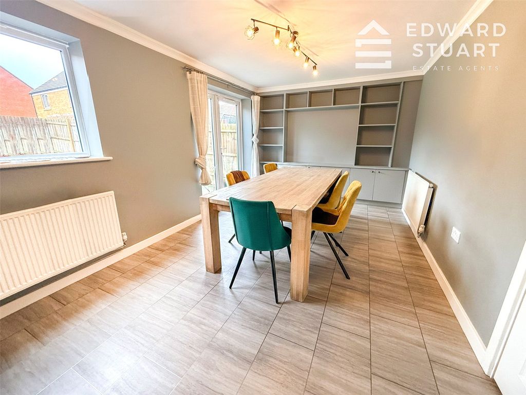 Property photo 3 of 17 Picture No. 13