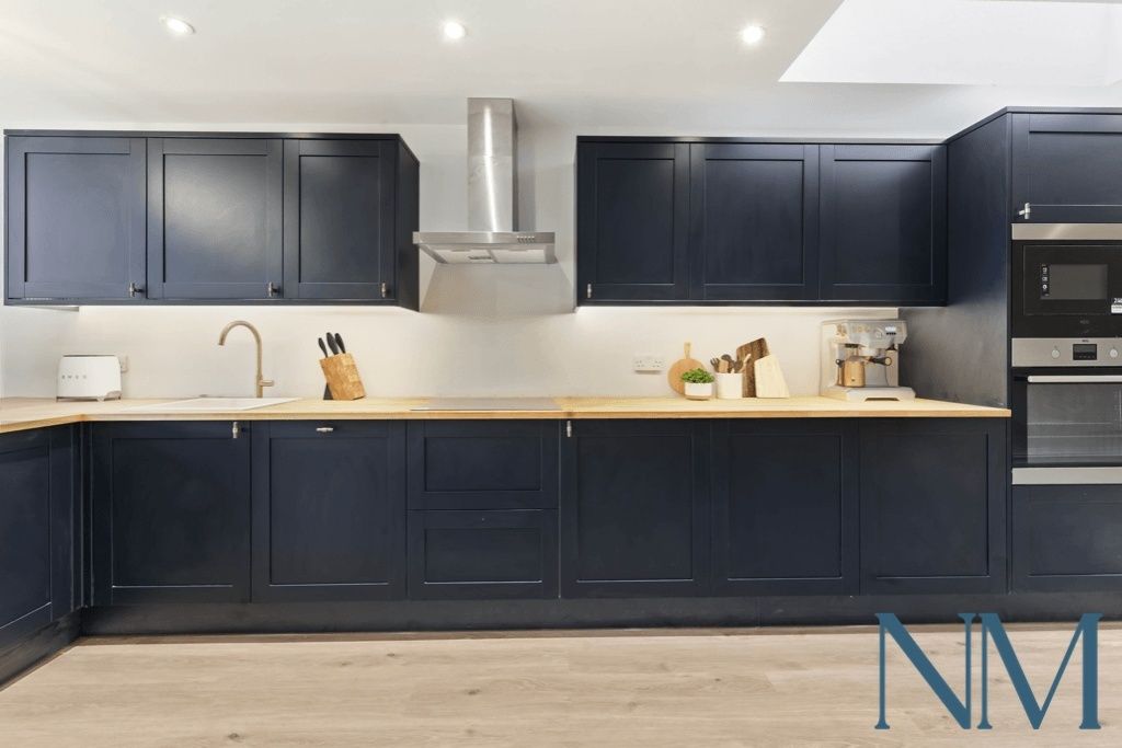 Property photo 2 of 12 Gallery