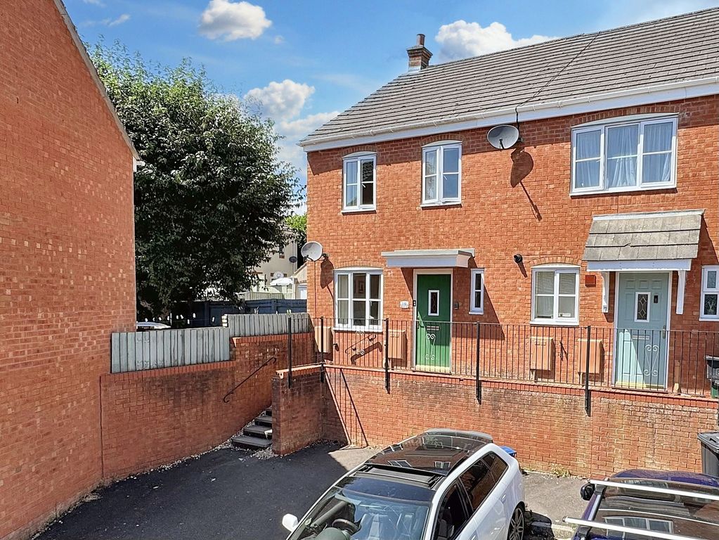 Property photo 1 of 14