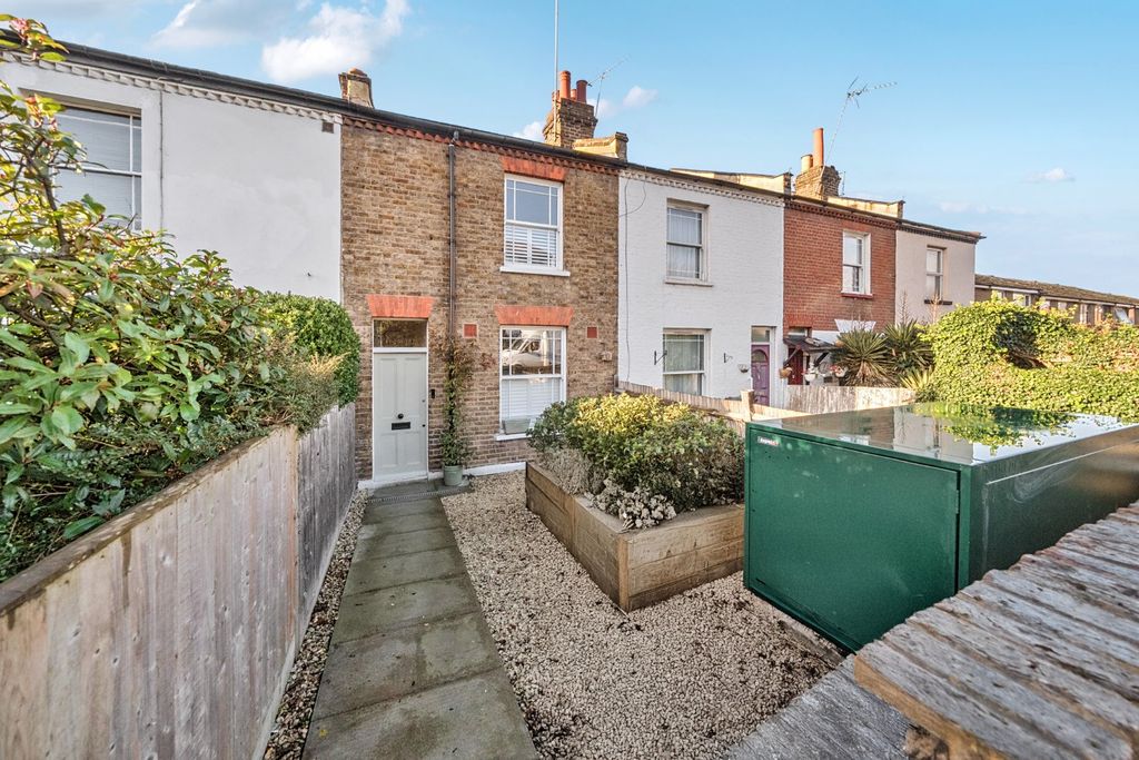 Property photo 1 of 10 Picture No. 17