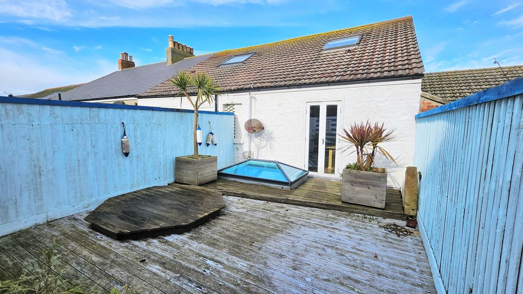 Additional image 14 of 3 bed maisonette for saleCastletown, Portland, Dorset DT5