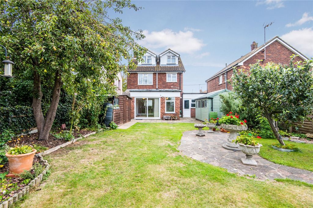 Property photo 2 of 12 Picture No. 04