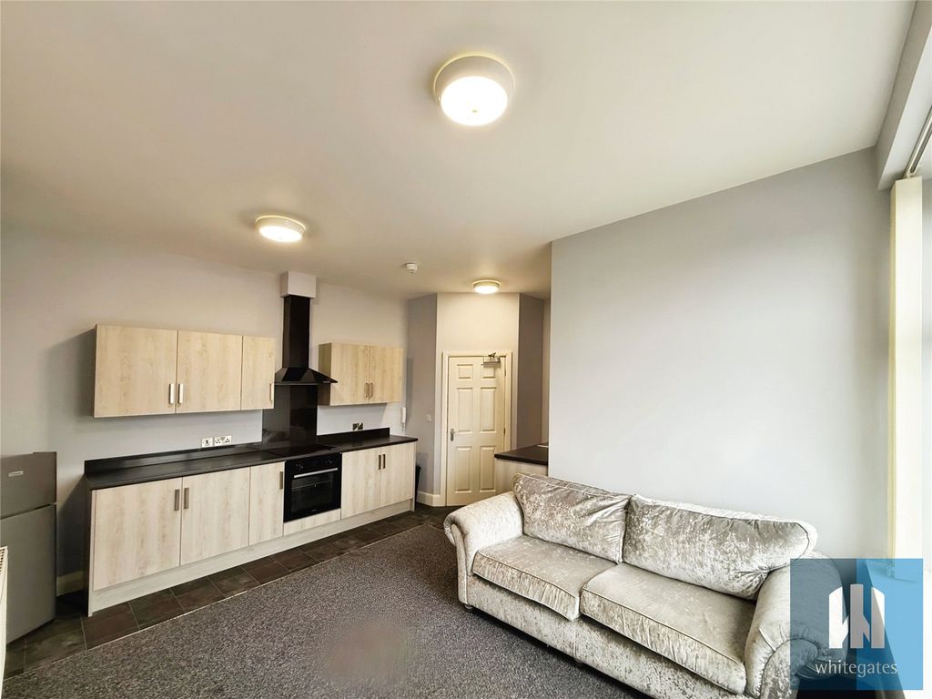 Property photo 2 of 7 Picture No. 16