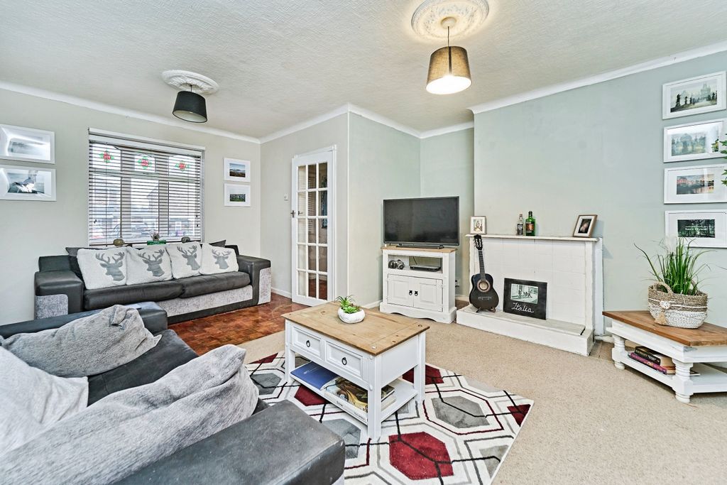 Property photo 2 of 15 Living Room