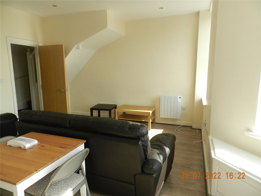 Property photo 3 of 7 Picture No. 04
