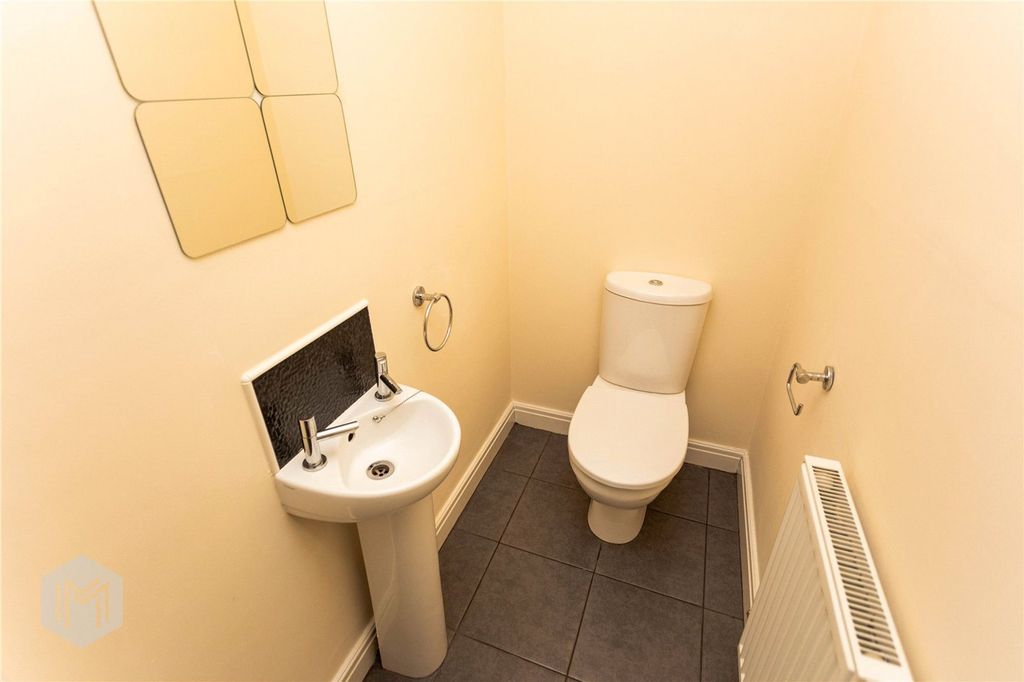 Property photo 2 of 15 Picture No. 24