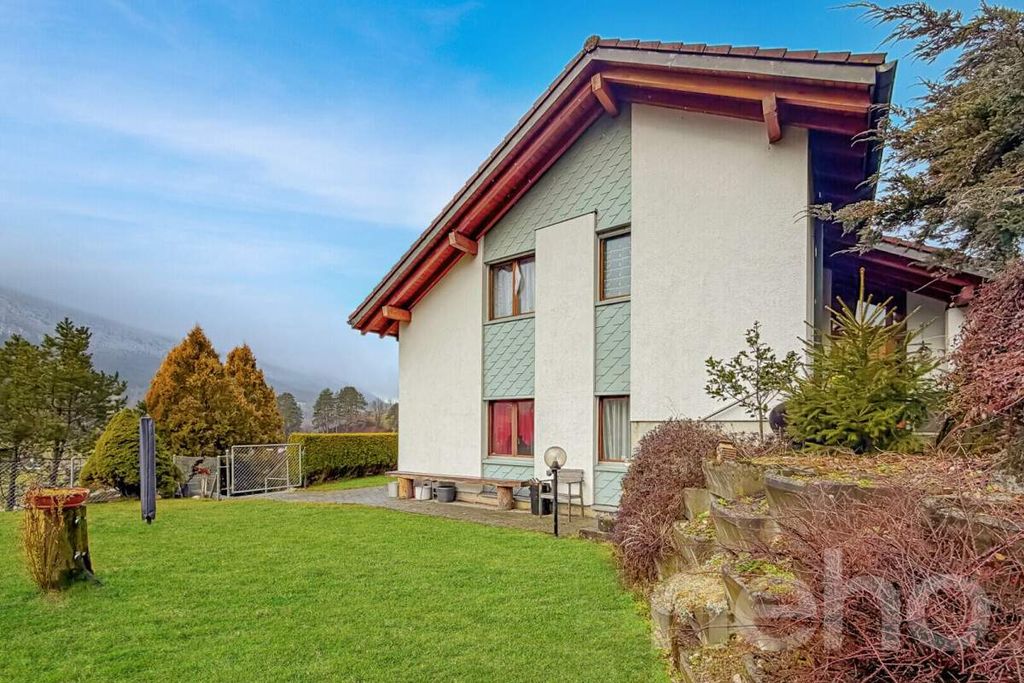 Property photo 2 of 12