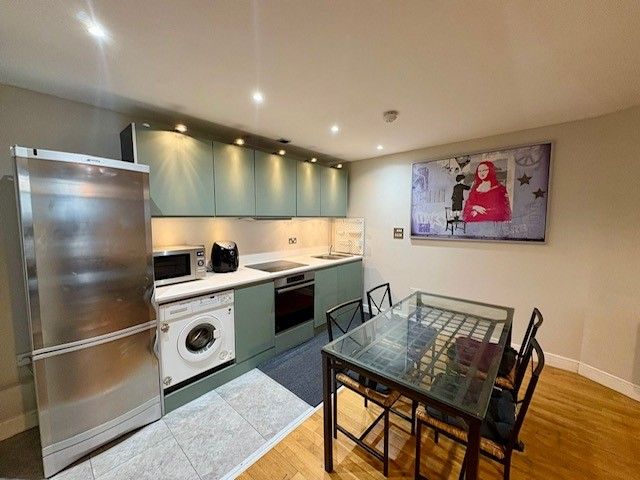 Property photo 1 of 6 Kitchen