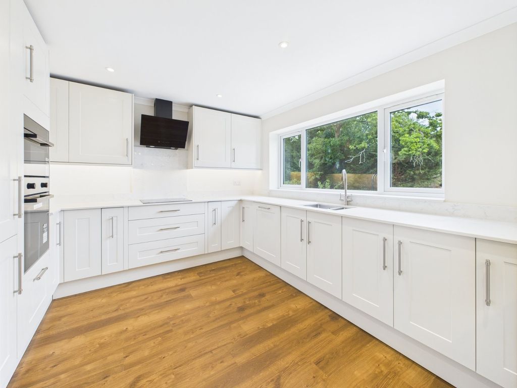 Property photo 1 of 18 Picture No. 07