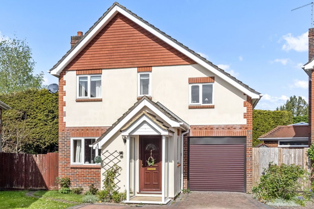 Property photo 1 of 17
