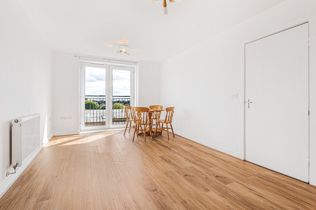 Property photo 3 of 13 Living/Dining Room
