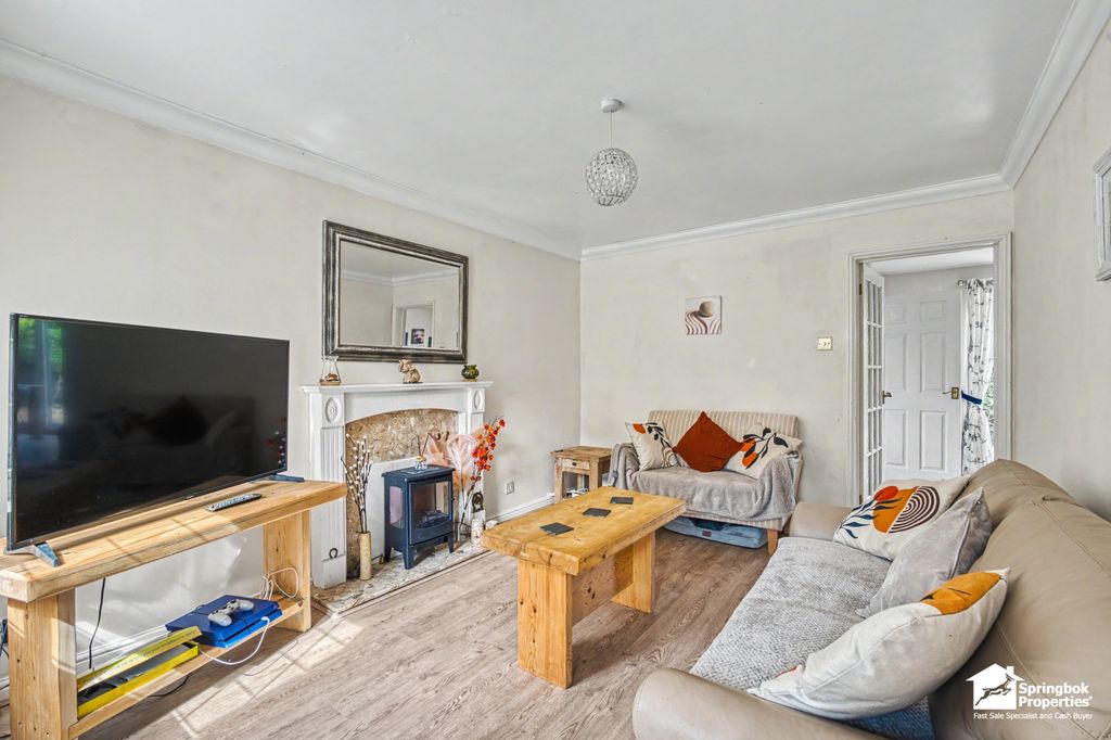 Property photo 2 of 18 Image 1