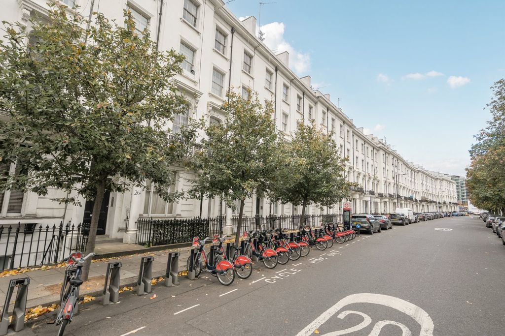 Property photo 1 of 11 Picture No. 21