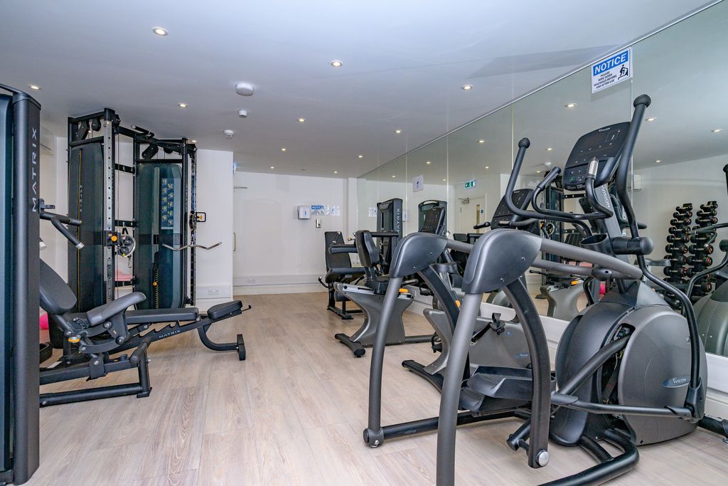 Property photo 2 of 12 Gym
